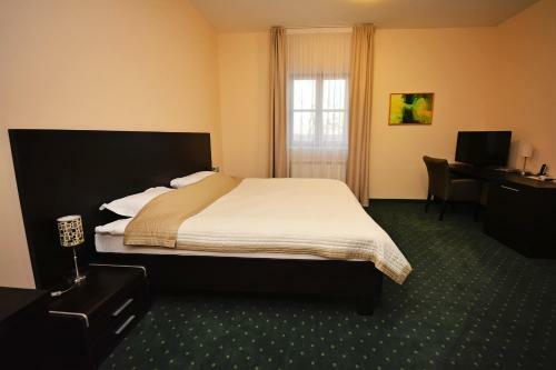 Ka?tel Hotel