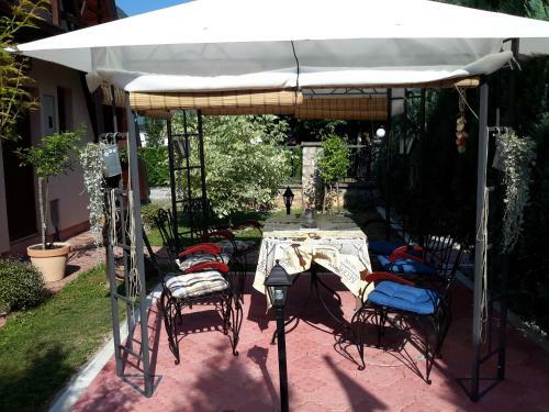 Viola I Detelina Apartments