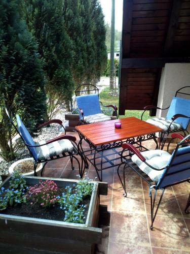 Viola I Detelina Apartments