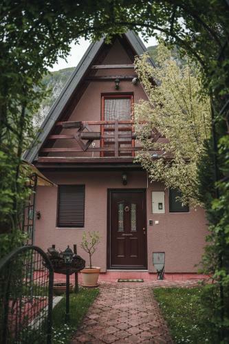 Viola I Detelina Apartments