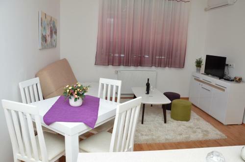 Apartment Kraljica