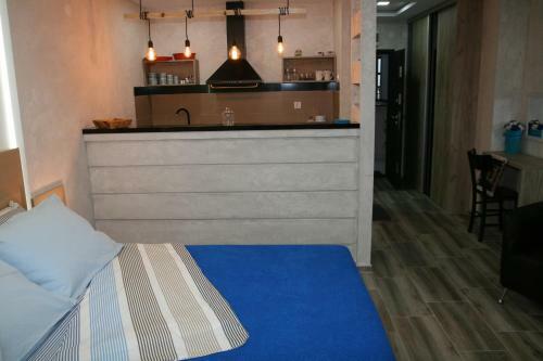 Lola Apartments