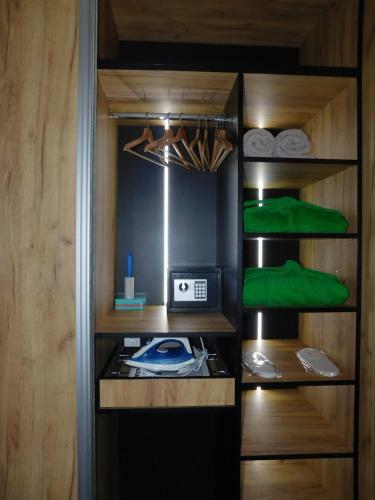Lola Apartments