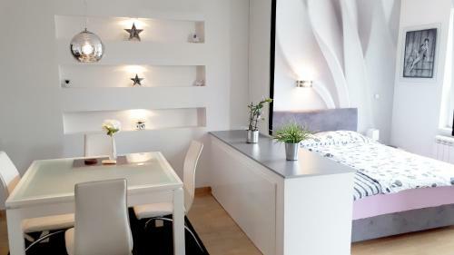 Apartment Silver Star
