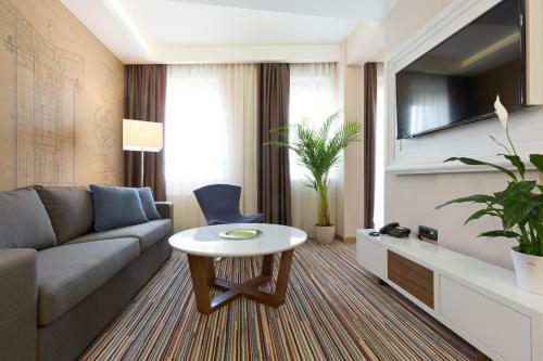 Hotel Tesla - Smart Stay Garni
