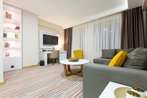 Hotel Tesla - Smart Stay Garni