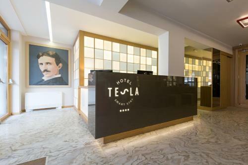 Hotel Tesla - Smart Stay Garni
