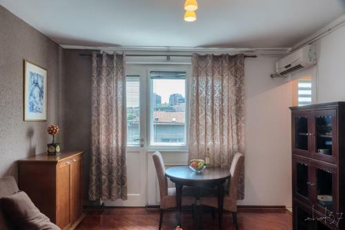 Apartment Platan