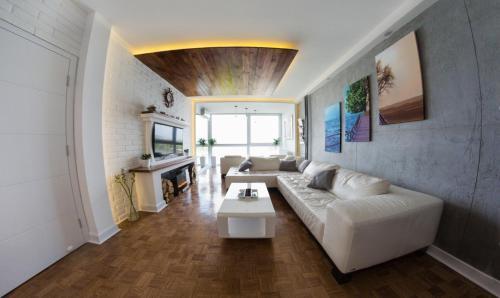 Belgrade River Front Apartment