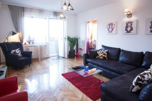 Apartment City Side Up