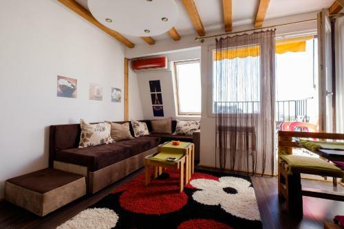 Apartment 14