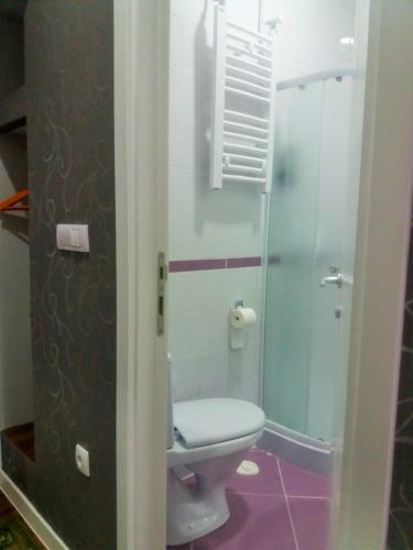Hostal M&c - Modern Rooms