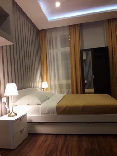 Hostal M&c - Modern Rooms