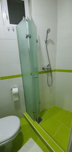 Hostal M&c - Modern Rooms