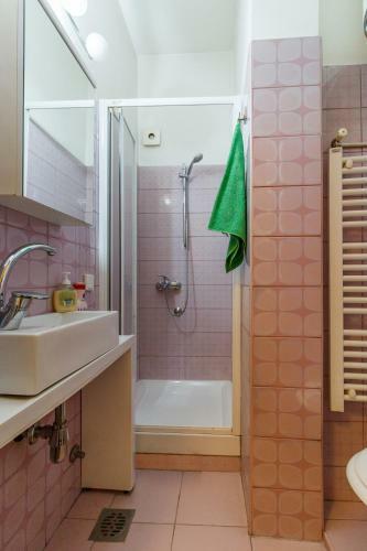 Downtown Apartment 2