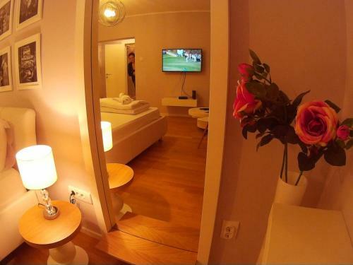 Balkan-inn Parlament Lux Apartment