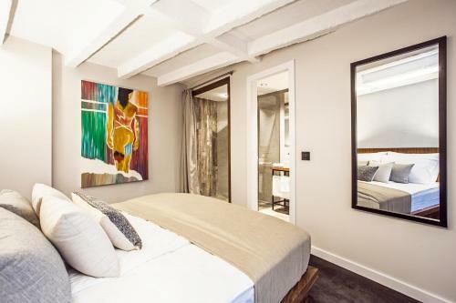 Hostal Nomad Luxury Suites