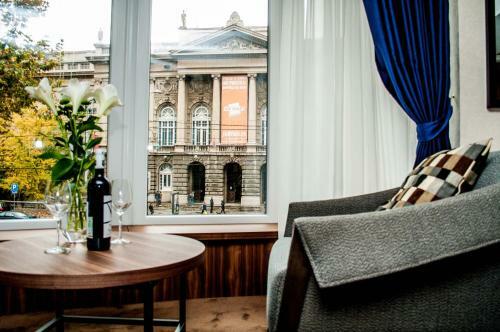 Hostal Nomad Luxury Suites