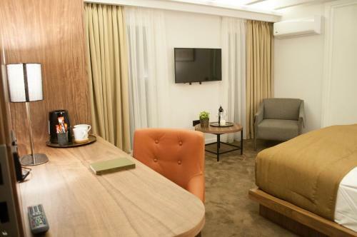 Hostal Nomad Luxury Suites