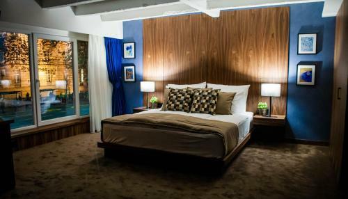 Hostal Nomad Luxury Suites