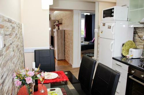 Kristi Lux Apartment