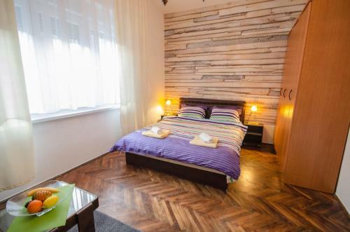 The Box Apartment