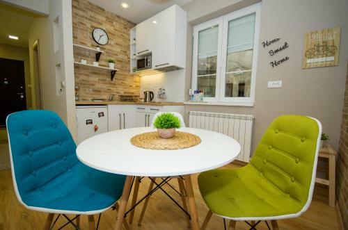 Downtown Apartments