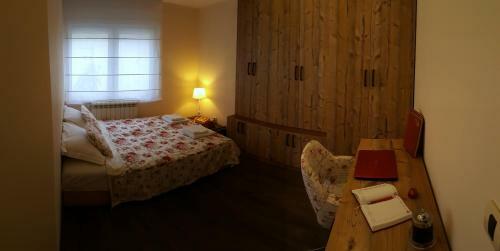 Hostal French Chic House