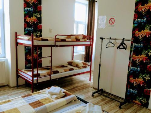 Hostel 1910