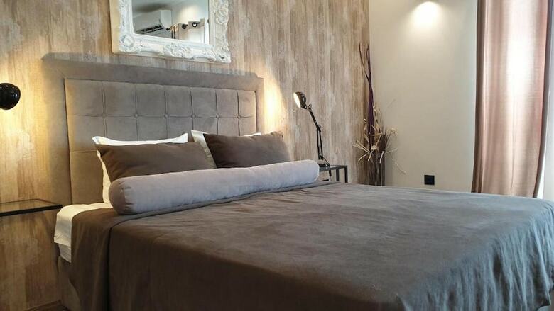 Central Business Apartment Exclusive
