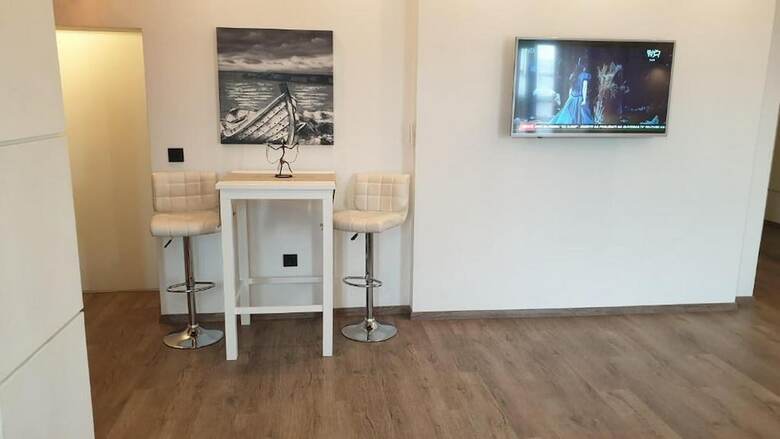 Central Business Apartment Exclusive