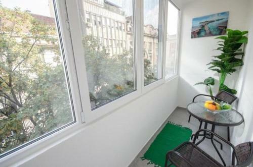 Bianco Apartment