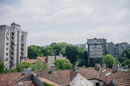 Botanical Garden Apartments