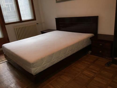 Hostal Hram Rooms