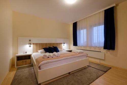 Airport Hotel Garni
