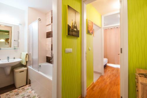 Twin Belville Apartments