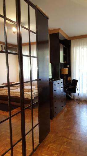 Phoenix Apartment