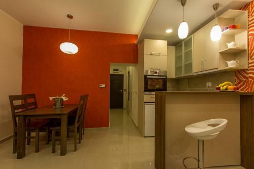 Apartments Jevremova