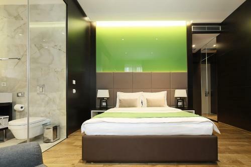 Hostal Maccani Luxury Suites