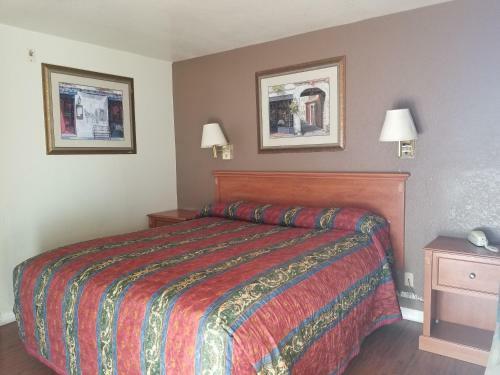 Motel Tiffany Inn Corona