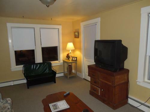 Hotel Wildcat Inn And Tavern