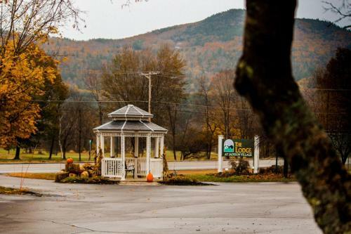 Hotel Lodge At Jackson Village