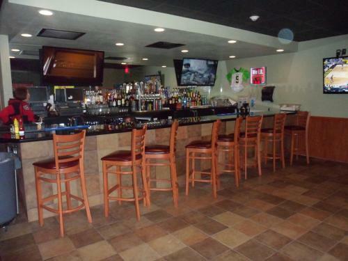 Hotel Boarders Inn & Suites Grand Island