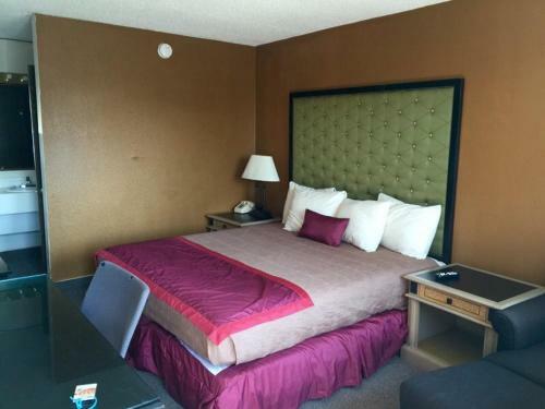 Hotel Regency Inn Of America