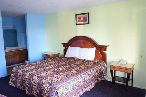 Mojave Village Motel