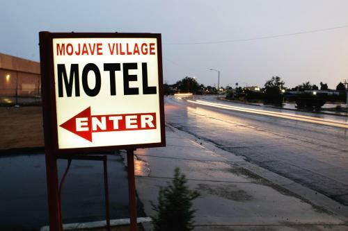 Mojave Village Motel