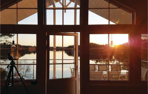 Three-bedroom Holiday Home In Arjang