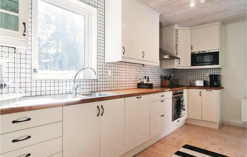 Four-bedroom Holiday Home In Slite