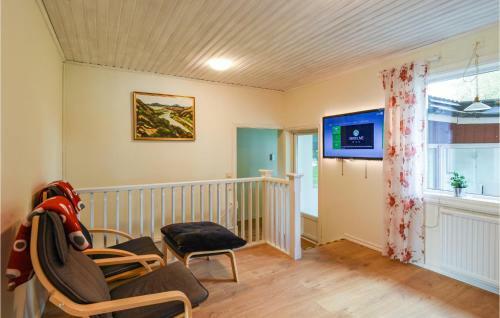 Four-bedroom Holiday Home In Ambjornarp