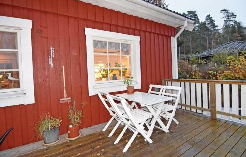 Holiday Home Hen�n With A Fireplace 04